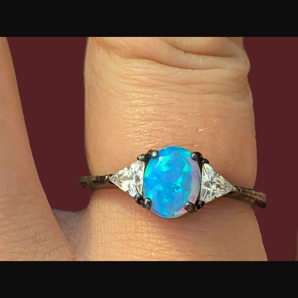 Vintage Avon 925 Sterling Silver Oxidized Opal And CZ Size 8 Ring